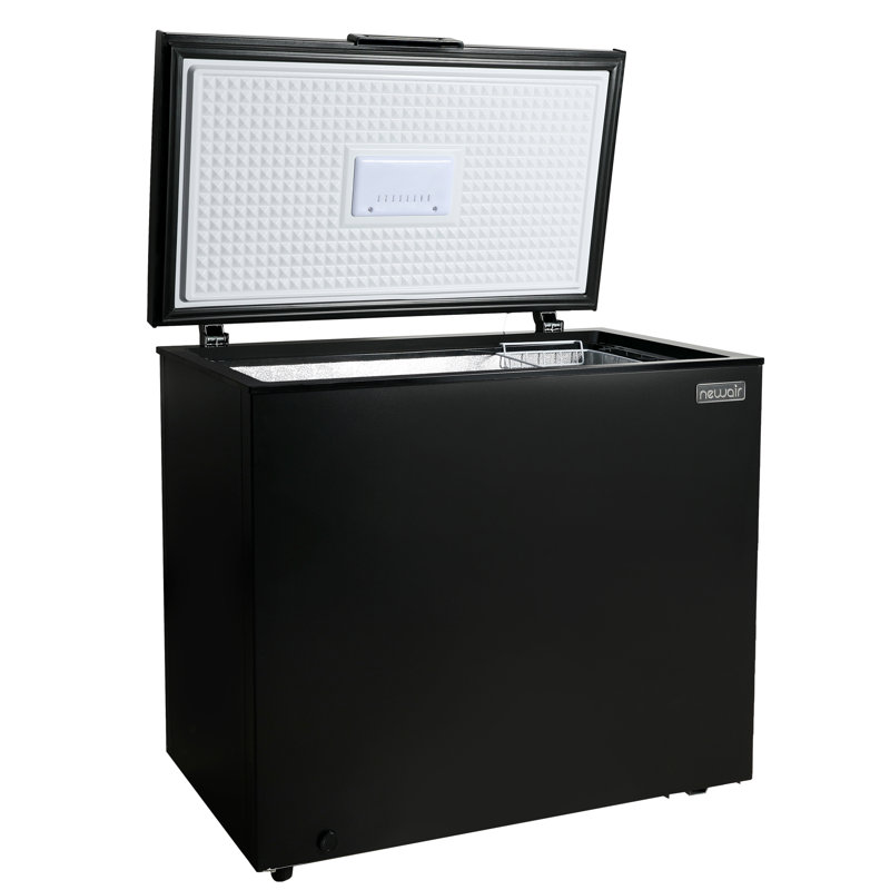 Best Chest Freezer 7 Cubic Feet Newair 7 Cubic Feet cu. ft. Garage Ready Chest Freezer with Adjustable